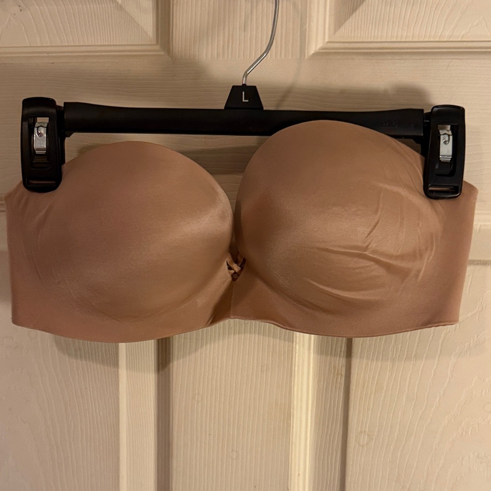 Victoria's Secret Strapless Nude Bra